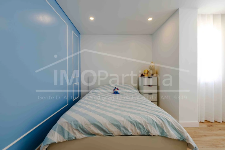 Apartamento T3 para Venda em Massamá e Monte Abraão Foto 13