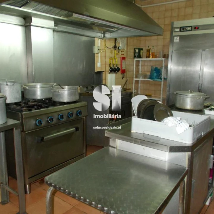 Prédio para Venda em Santa Joana Foto 6