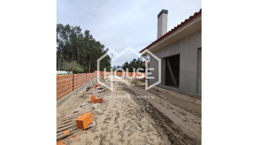 Moradia T3 para Venda em Vilamar e Corticeiro de Cima Foto 7