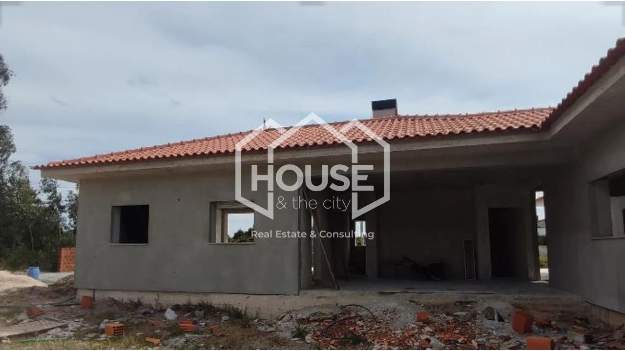 Moradia T3 para Venda em Vilamar e Corticeiro de Cima Foto 5