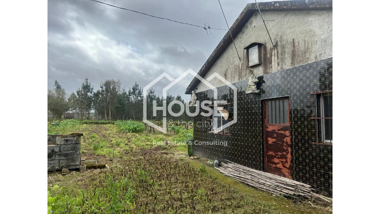 Moradia T2 para Venda em Vilarinho do Bairro Foto 2