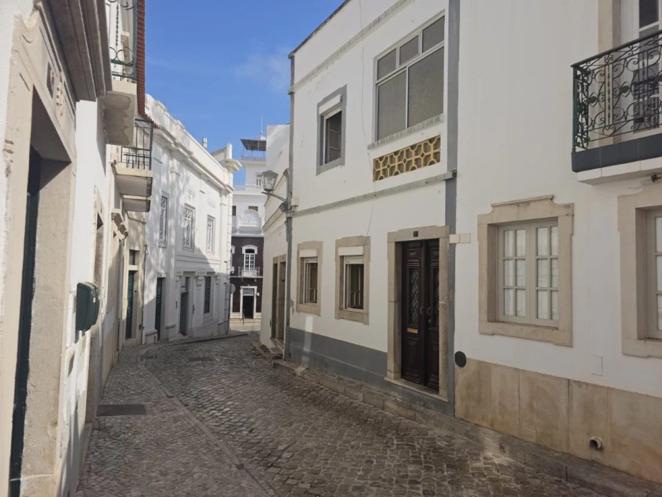 Moradia T2 para Venda em Tavira (Santa Maria e Santiago) Foto 1