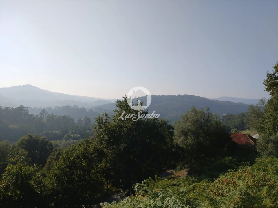 Moradia T3 para Venda em Rossas Foto 6