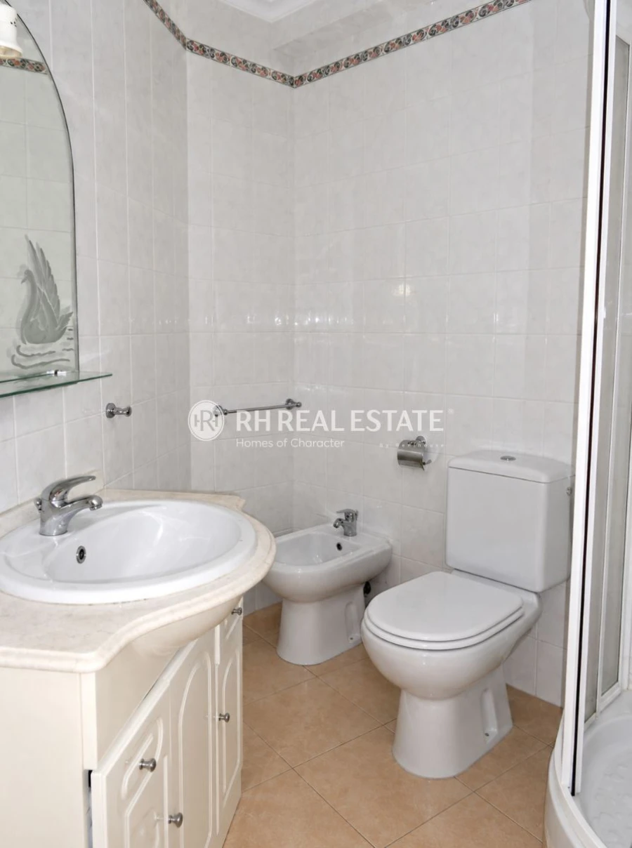 Apartamento T1 para Arrendamento em Buarcos Foto 4