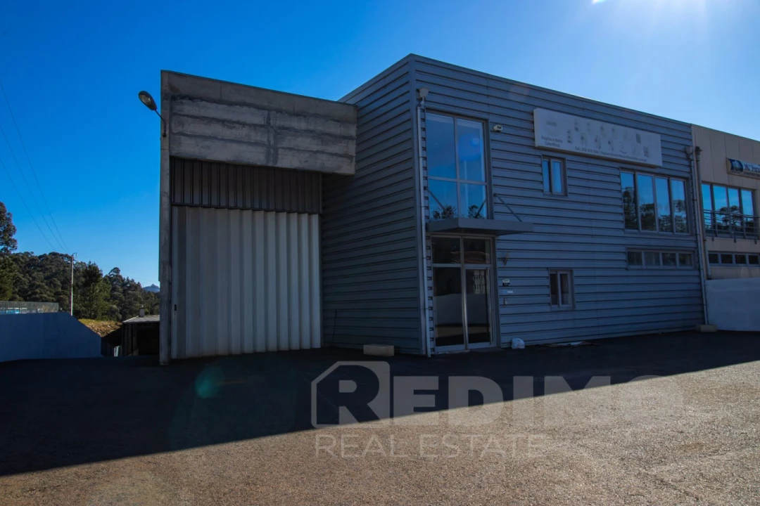 Armazém para Venda em Romariz Foto 4