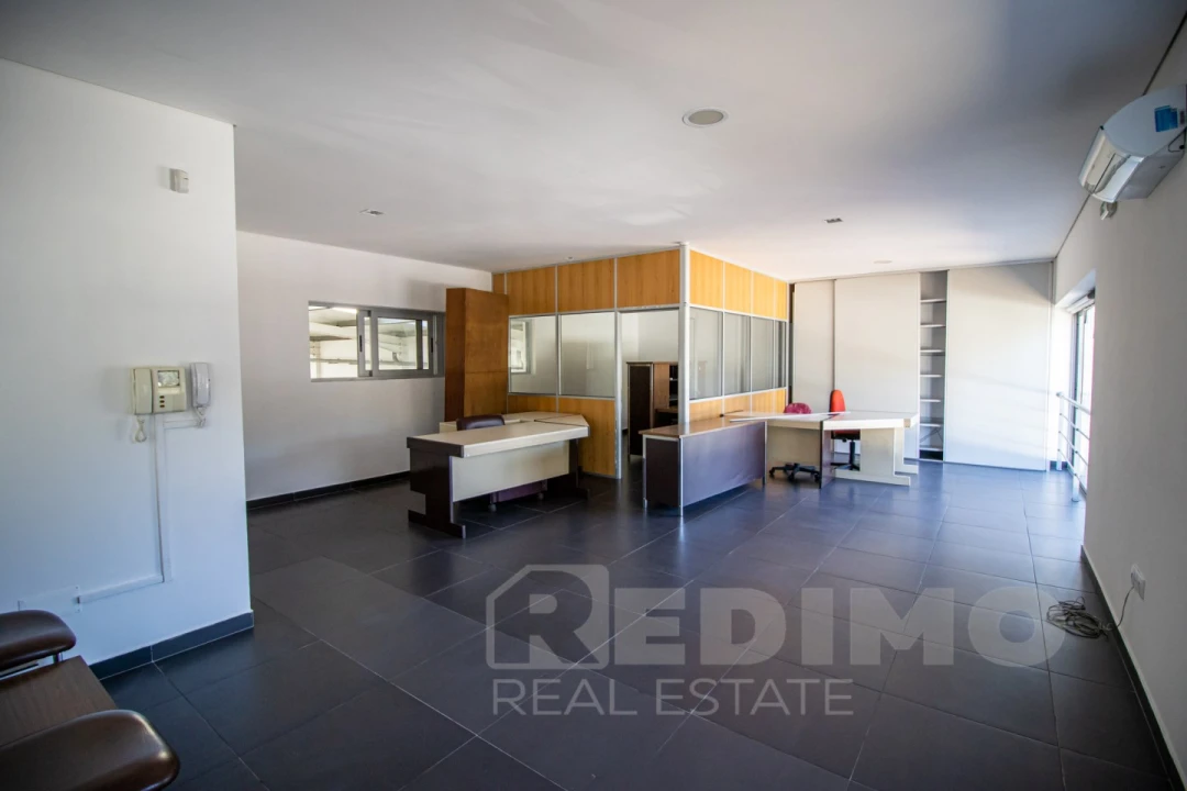 Armazém para Venda em Romariz Foto 15