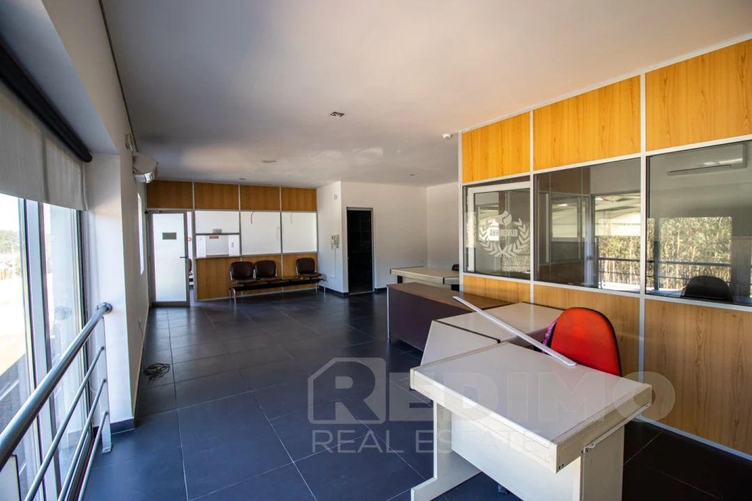 Armazém para Venda em Romariz Foto 16