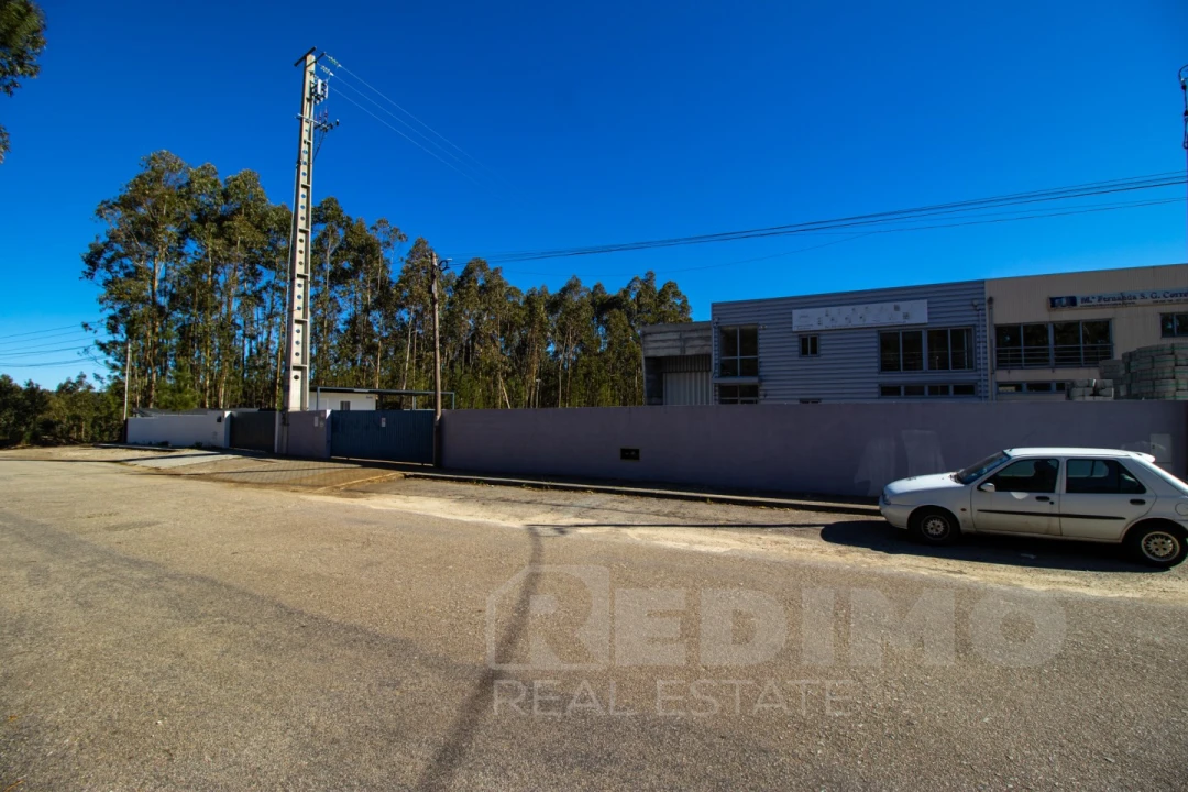 Armazém para Venda em Romariz Foto 27