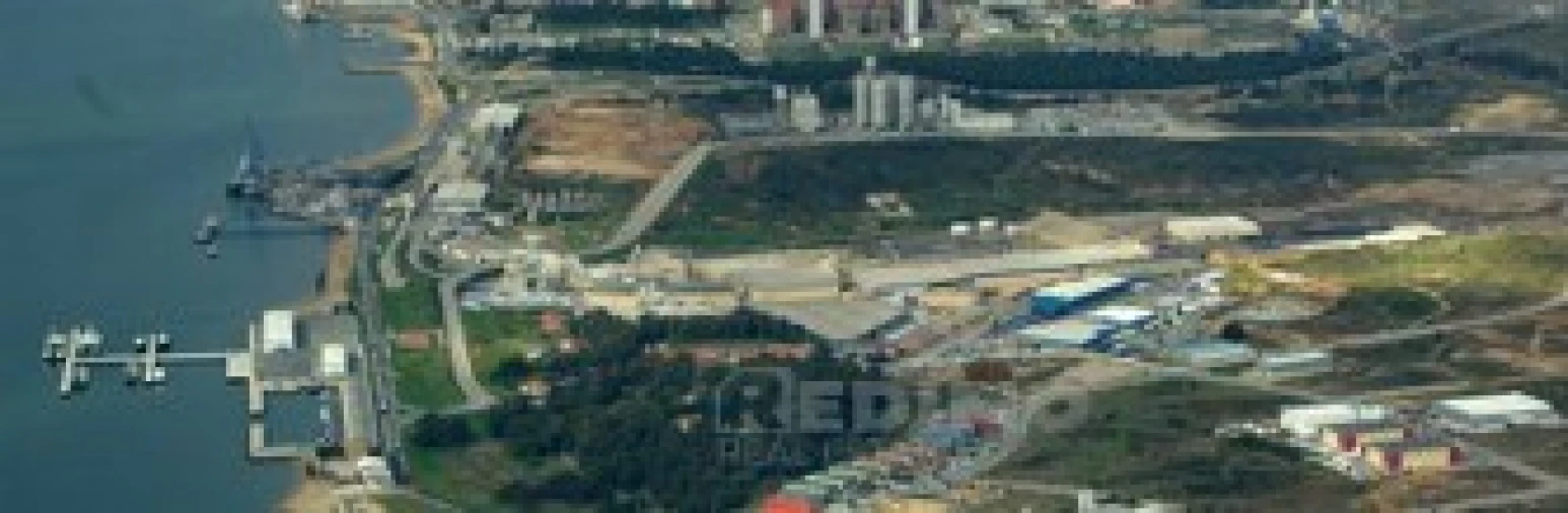 Terreno Comércio / Armazém para Venda em Sado Foto 3