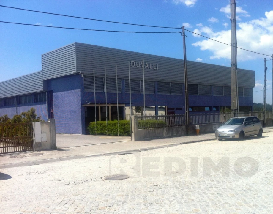 Armazém para Arrendamento em Arrifana Foto 5