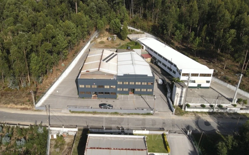 Armazém para Arrendamento em Nogueira do Cravo e Pindelo Foto 5