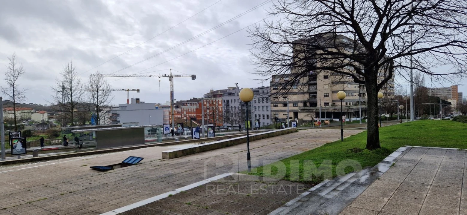 Loja para Arrendamento em Matosinhos e Leça da Palmeira Foto 4