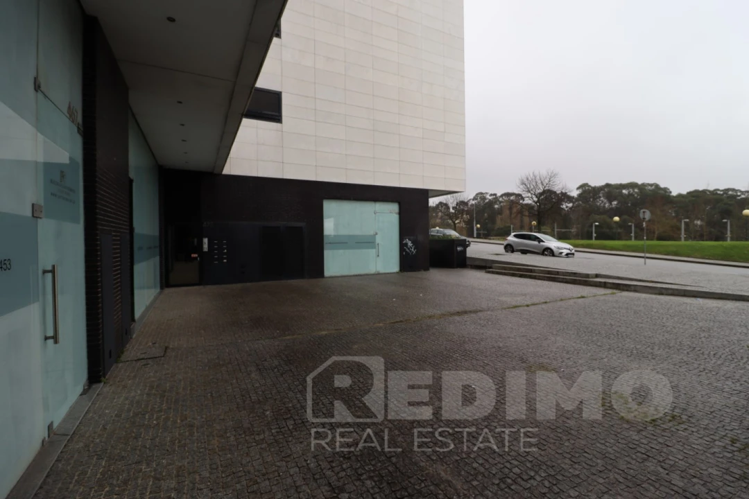 Loja para Arrendamento em Matosinhos e Leça da Palmeira Foto 4