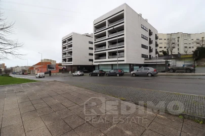 Loja para Arrendamento em Matosinhos e Leça da Palmeira