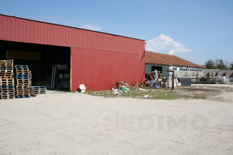 Armazém para Venda em Arrifana Foto 10