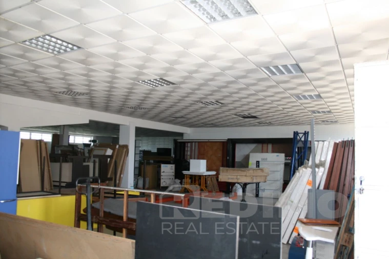 Armazém para Venda em Arrifana Foto 13