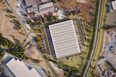 Armazém para Arrendamento em Atalaia e Alto Estanqueiro-Jardia