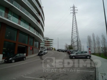 Loja para Arrendamento em Glória e Vera Cruz