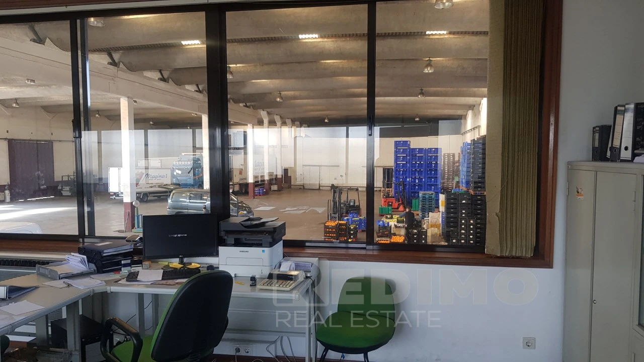 Armazém para Arrendamento em São Miguel do Souto e Mosteirô Foto 13