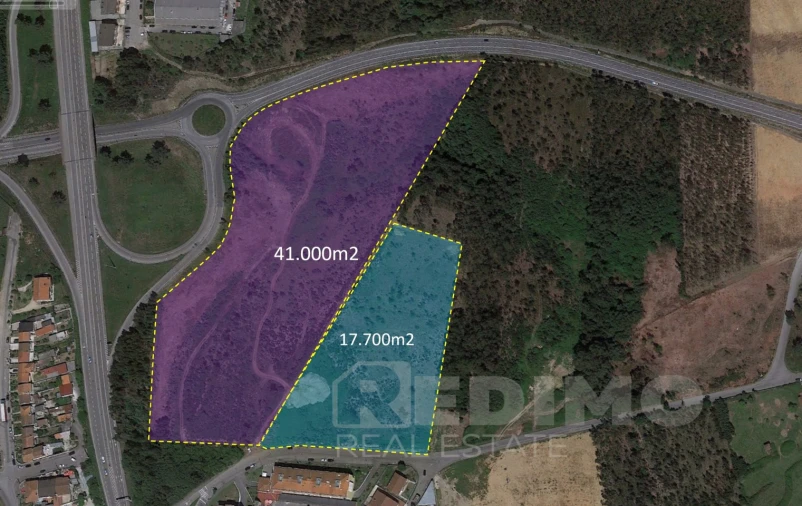 Terreno Comércio / Armazém para Venda em Arrifana