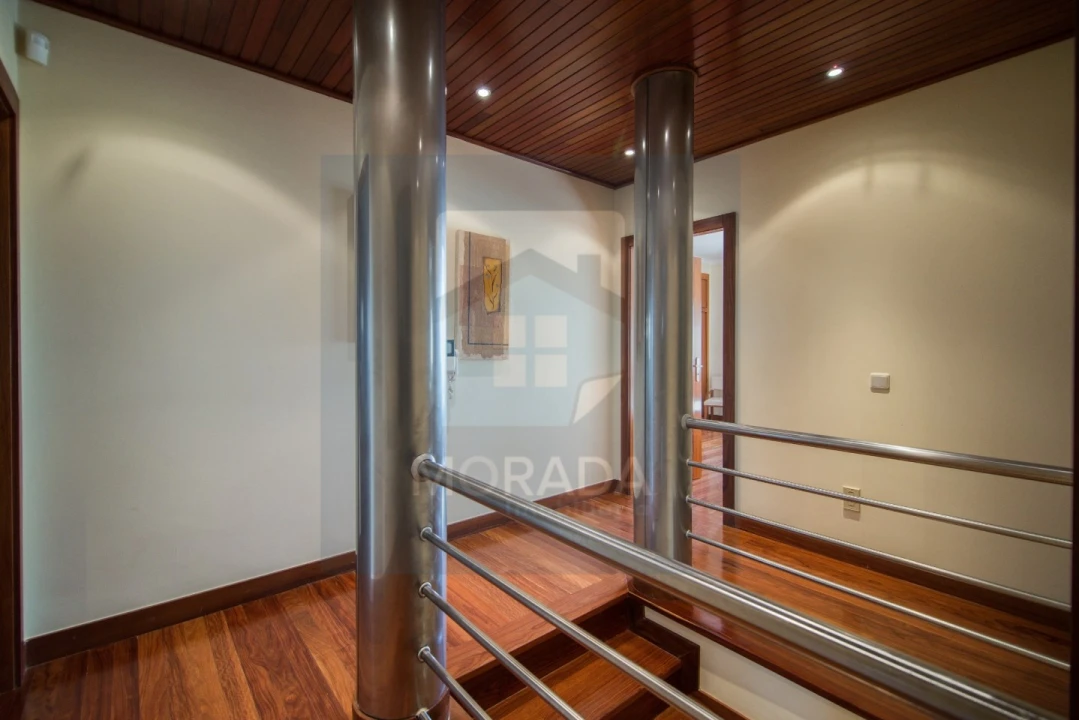 Moradia T4 para Venda em Labruge Foto 24