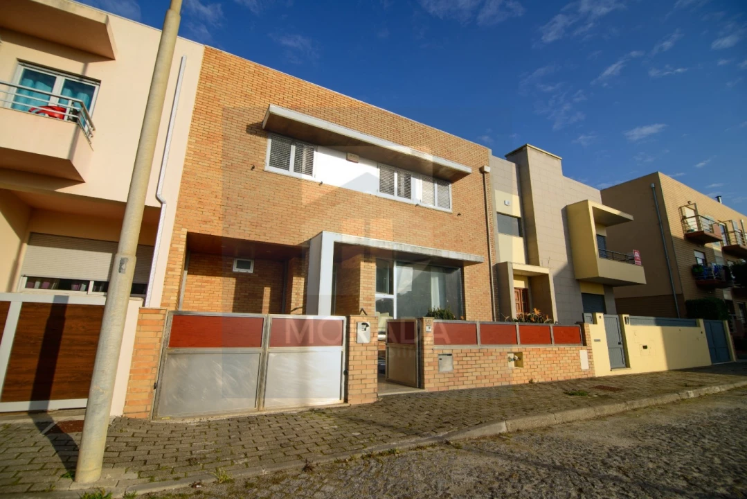 Moradia T4 para Venda em Labruge Foto 30