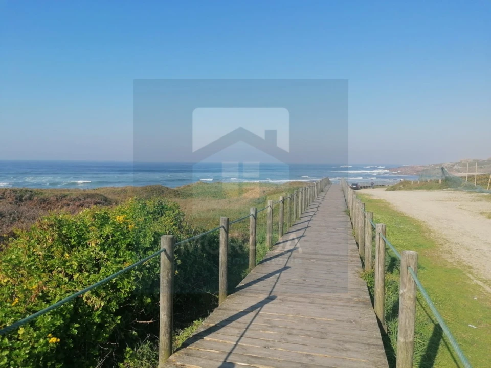 Moradia T4 para Venda em Labruge Foto 33