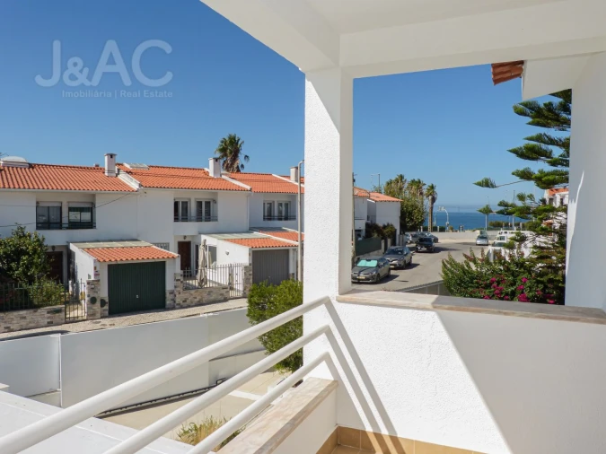 Moradia T4 para Arrendamento em Carcavelos e Parede Foto 2