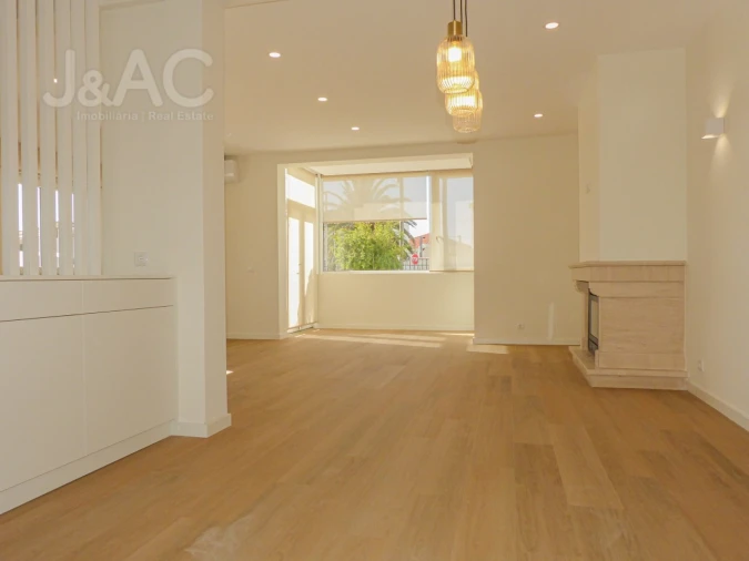 Moradia T4 para Arrendamento em Carcavelos e Parede Foto 7