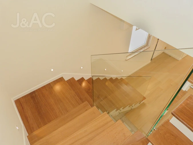 Moradia T4 para Arrendamento em Carcavelos e Parede Foto 17