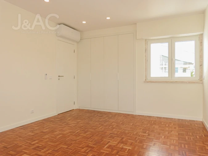 Moradia T4 para Arrendamento em Carcavelos e Parede Foto 20