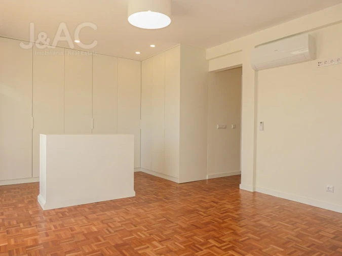 Moradia T4 para Arrendamento em Carcavelos e Parede Foto 23