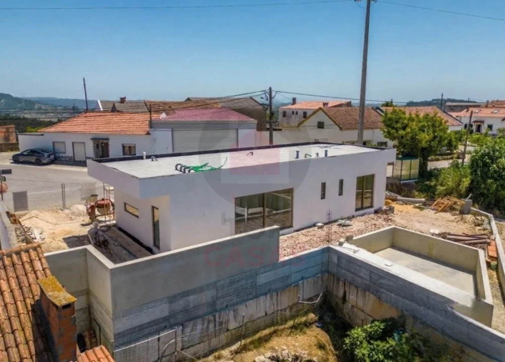 Moradia T3 para Venda em Vimeiro Foto 2