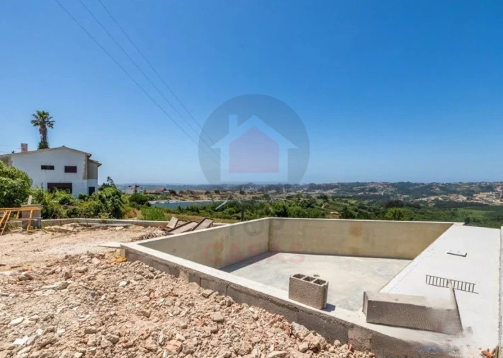 Moradia T3 para Venda em Vimeiro Foto 4