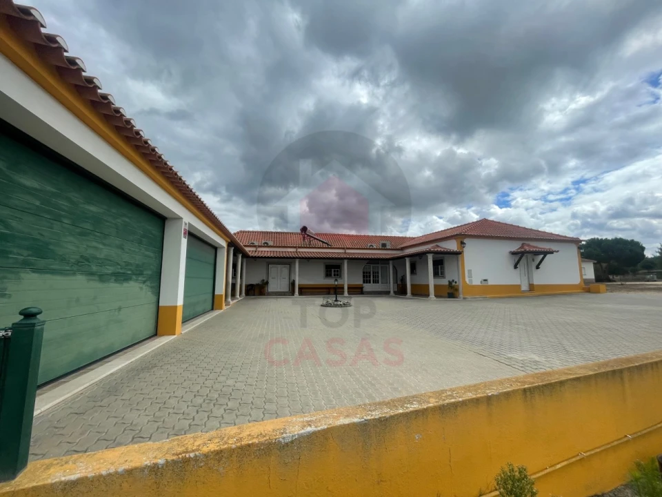 Quinta T5 para Venda em Raposa Foto 24