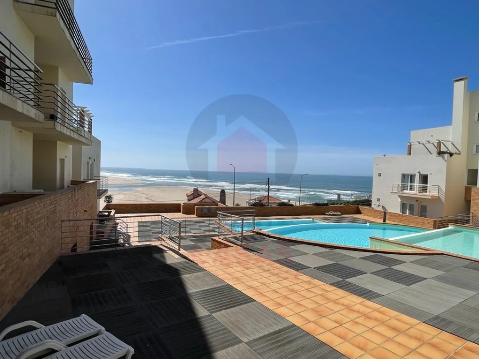 Apartamento T3 para Venda em Foz do Arelho Foto 4