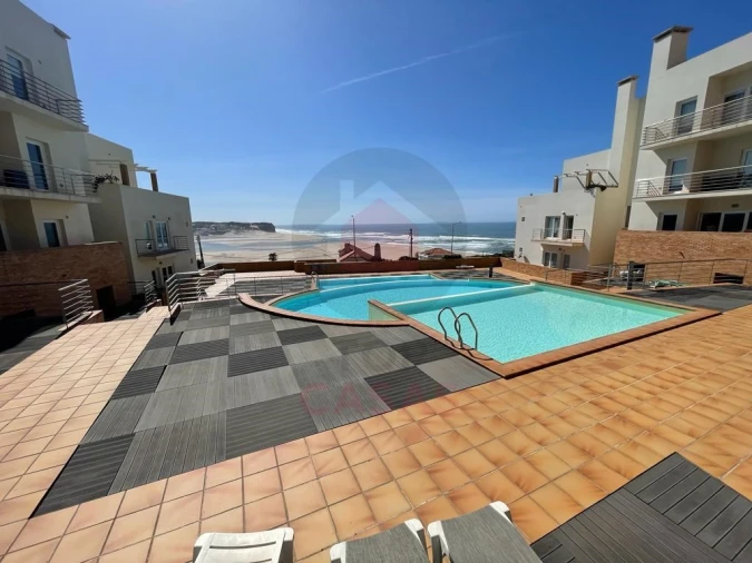 Apartamento T3 para Venda em Foz do Arelho Foto 1