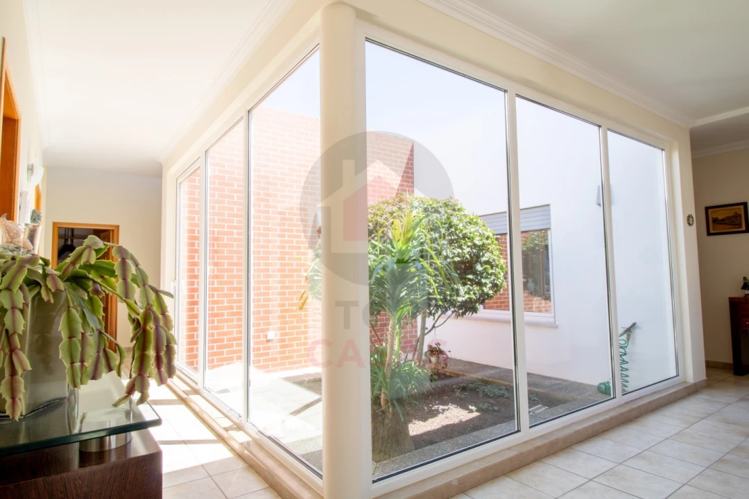 Moradia T4 para Venda em Foz do Arelho Foto 6