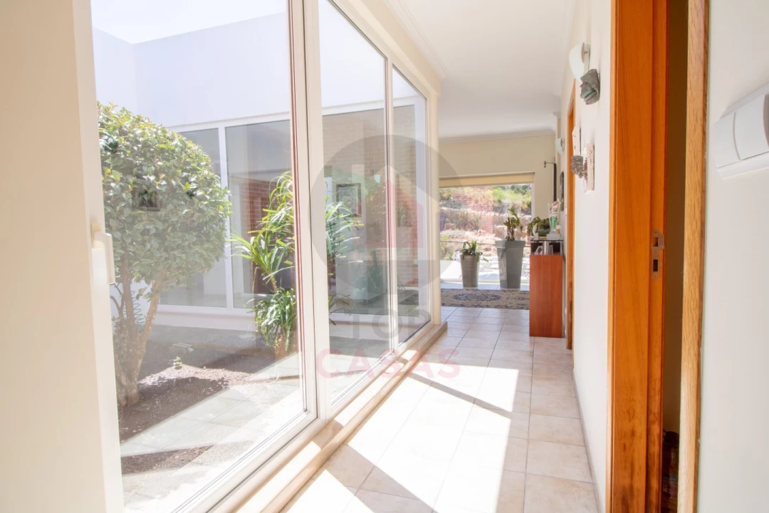 Moradia T4 para Venda em Foz do Arelho Foto 11