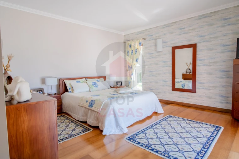 Moradia T4 para Venda em Foz do Arelho Foto 12