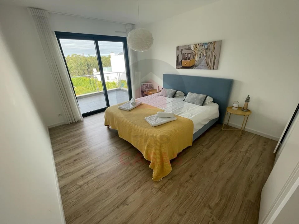 Moradia T4 para Venda em Nadadouro Foto 23