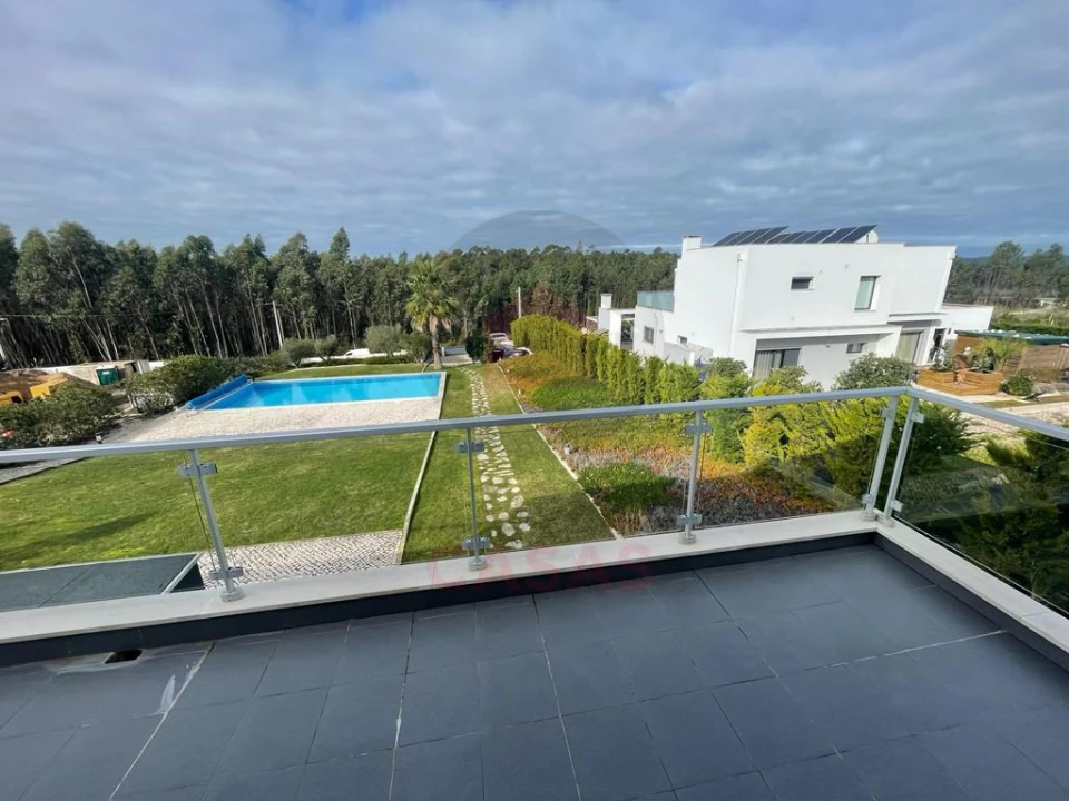 Moradia T4 para Venda em Nadadouro Foto 25