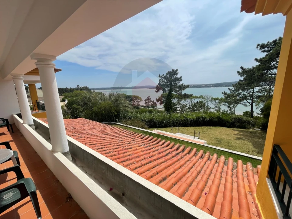 Moradia T8 para Venda em Foz do Arelho Foto 34