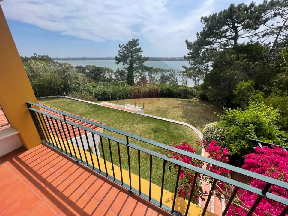 Moradia T8 para Venda em Foz do Arelho Foto 36