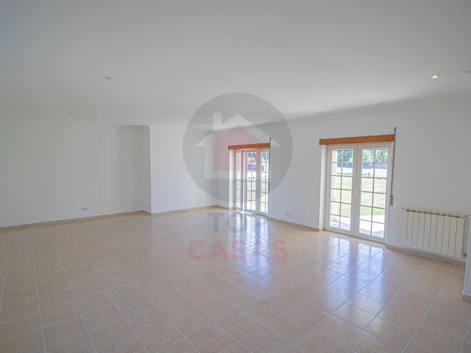 Moradia T6 para Venda em Caldas da Rainha - Santo Onofre e Serra do Bouro Foto 11