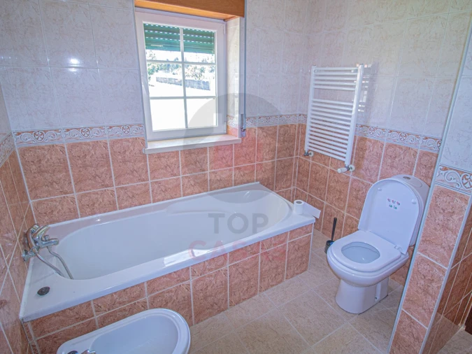 Moradia T6 para Venda em Caldas da Rainha - Santo Onofre e Serra do Bouro Foto 17