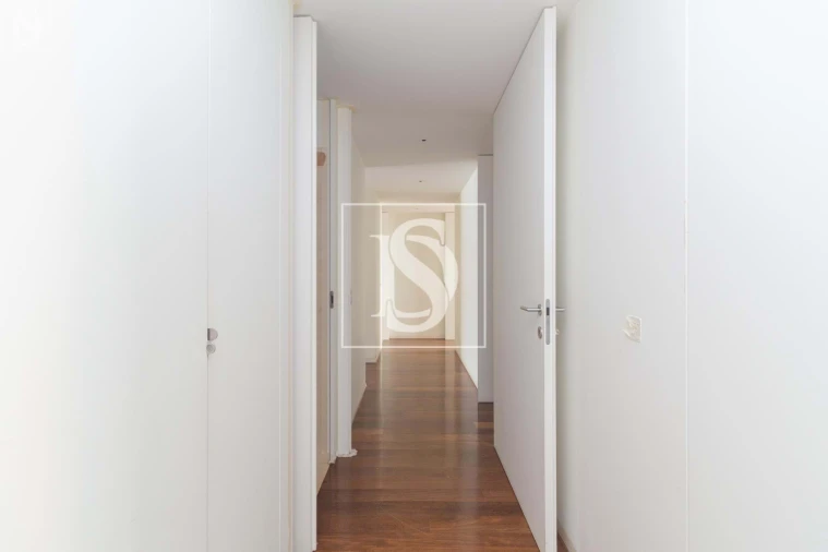 Apartamento T3 para Venda em Aldoar, Foz do Douro e Nevogilde Foto 6