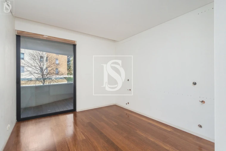 Apartamento T3 para Venda em Aldoar, Foz do Douro e Nevogilde Foto 7