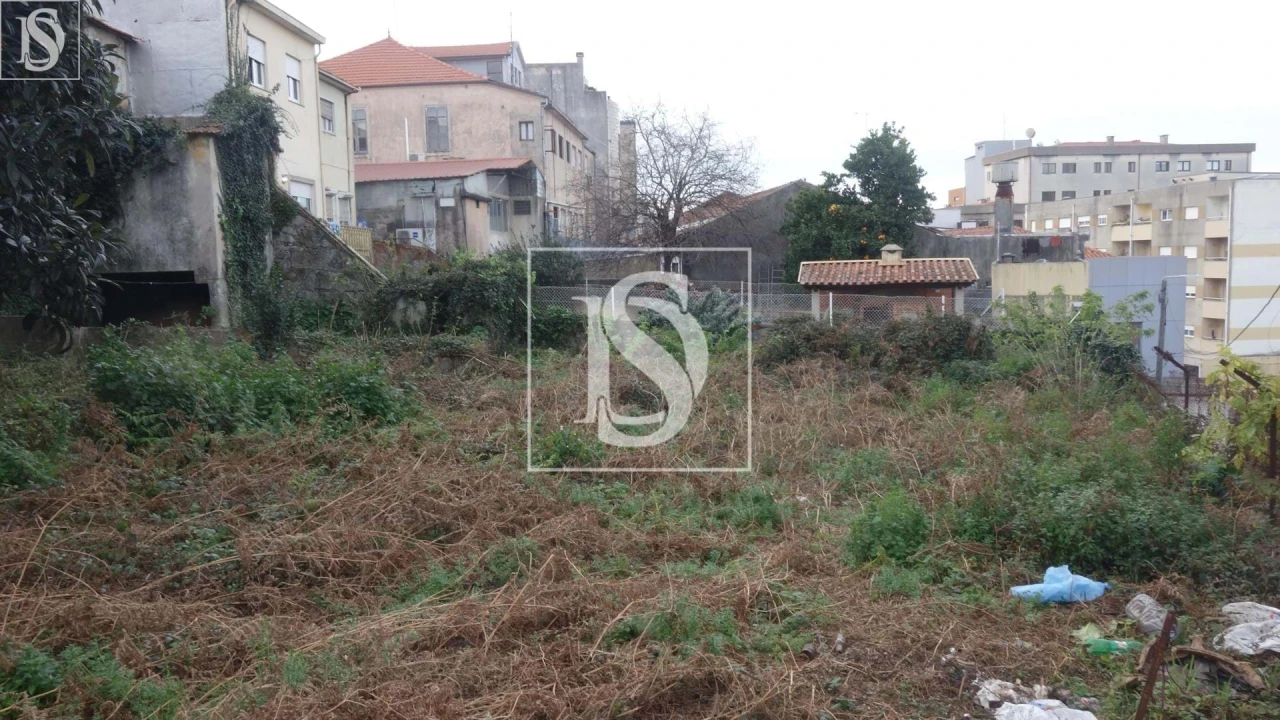 Terreno para Venda em Gondomar (São Cosme), Valbom e Jovim Foto 8