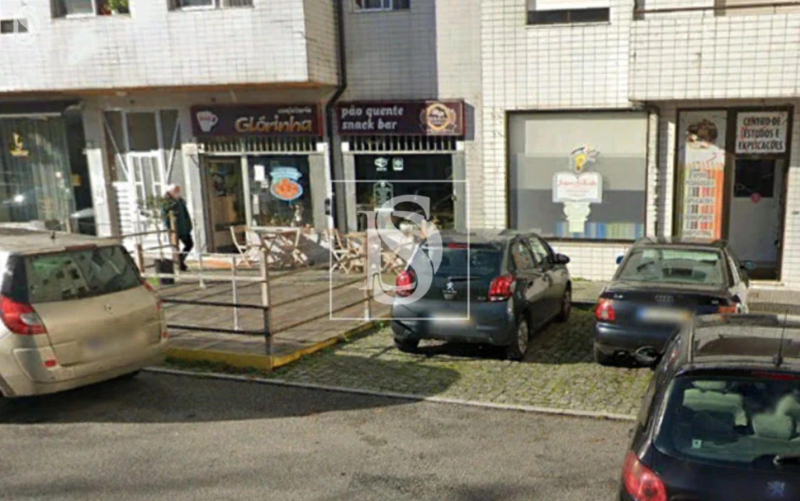 Negócio para Venda em Ermesinde Foto 3